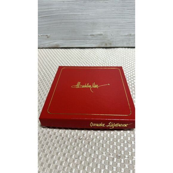 P. Buckley Moss Lighthouse Ornament Ocracke Lighthouse 2nd in Series - Picture 5 of 5